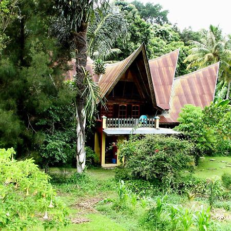 Liberta Homestay 图克图克 外观 照片