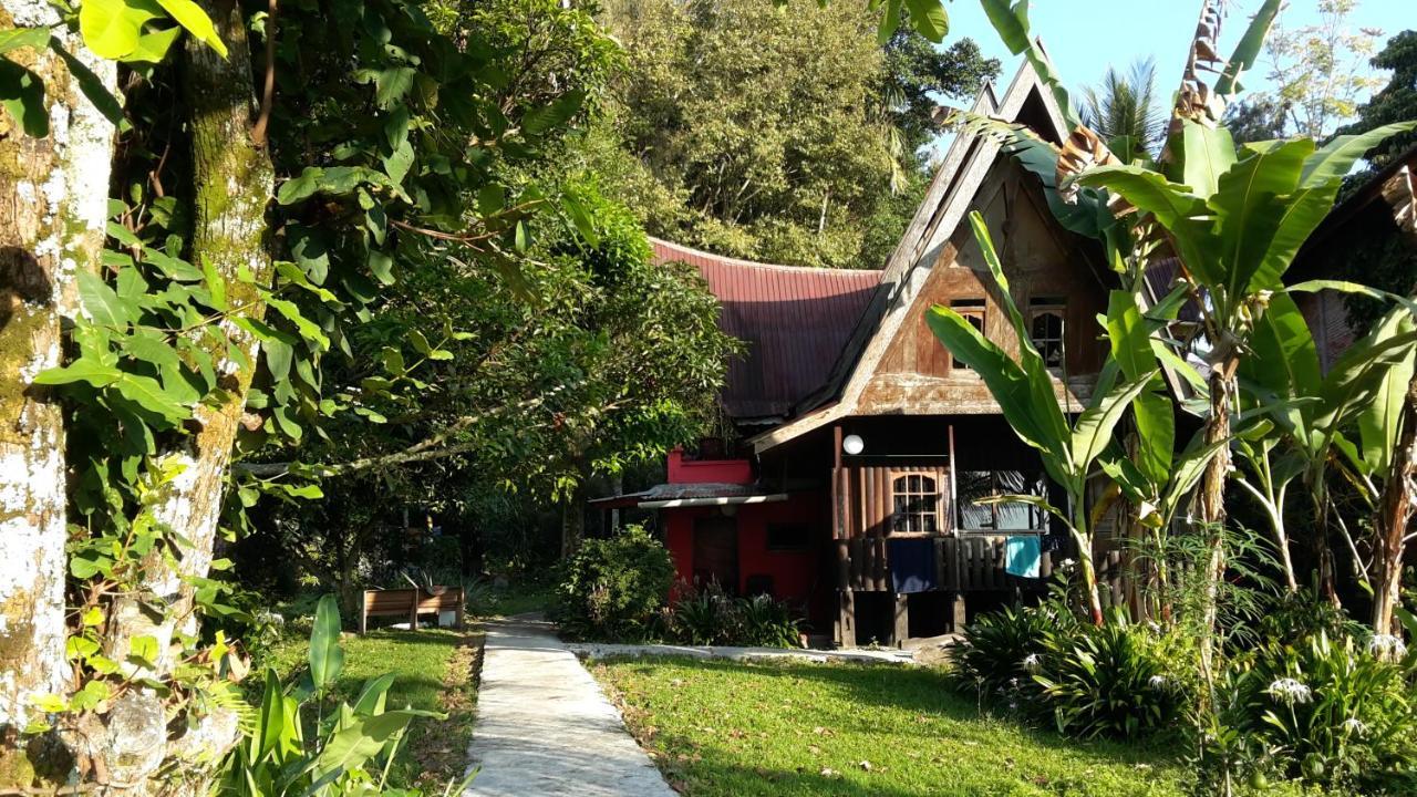 Liberta Homestay 图克图克 外观 照片